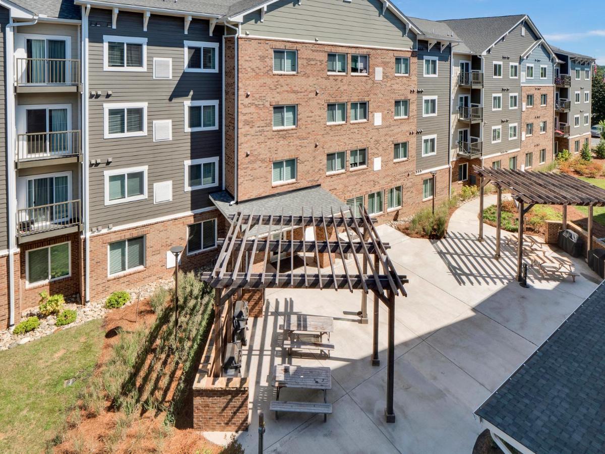 Waterwalk Extended Stay By Wyndham Charlotte - Arrowood Eksteriør billede