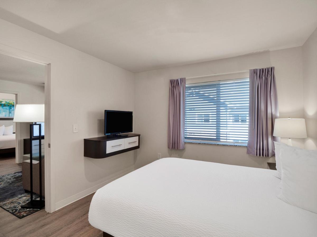 Waterwalk Extended Stay By Wyndham Charlotte - Arrowood Eksteriør billede